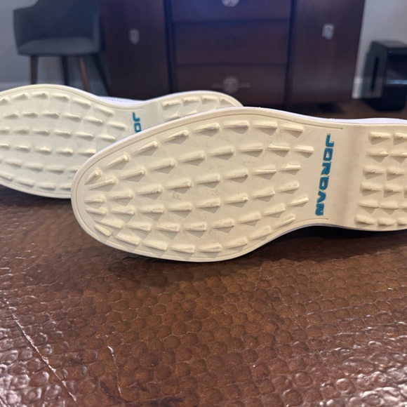 Jordan Men’s White and Blue Golf Shoes main image 8